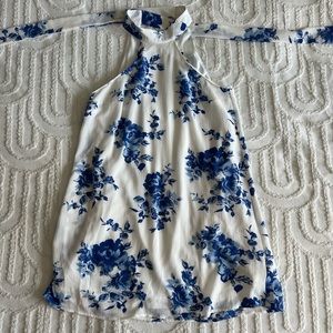 Lulu’s Flowy Mini Dress